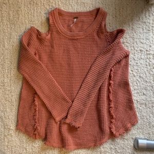 Free People cold shoulder sweater sz S